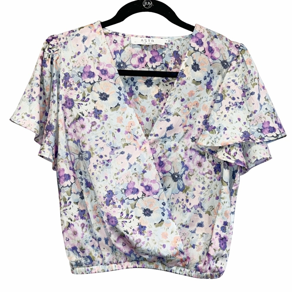 ASTR the Label Women's Floral Wrap Top - Purple, Blue, pastels